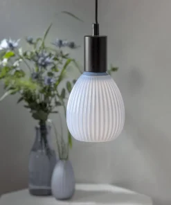 E27 DREAM Decoled 3.5W 3000K 210lm Blå LED-Lampa