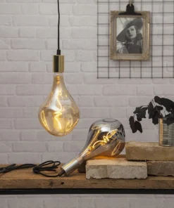 E27 Industrial Vintage Dimbar 3.8W 2000K 220lm Amber LED-Lampa