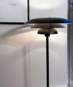 EPSILON Golvlampa 150cm Svart
