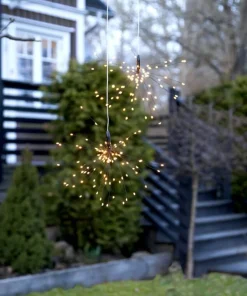 FIREWORK SOLAR Hängande Solcells-dekoration 45cm IP44 Svart