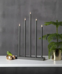 HOLY Ljusstake 64cm Grå
