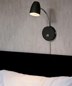 SANDNES Vägglampa 24cm Svart/Krom