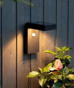 VICI Vägglykta Solcell Sensor 20cm Svart