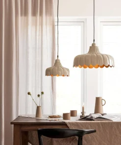 WELLS Tak/Fönsterlampa 24cm Beige